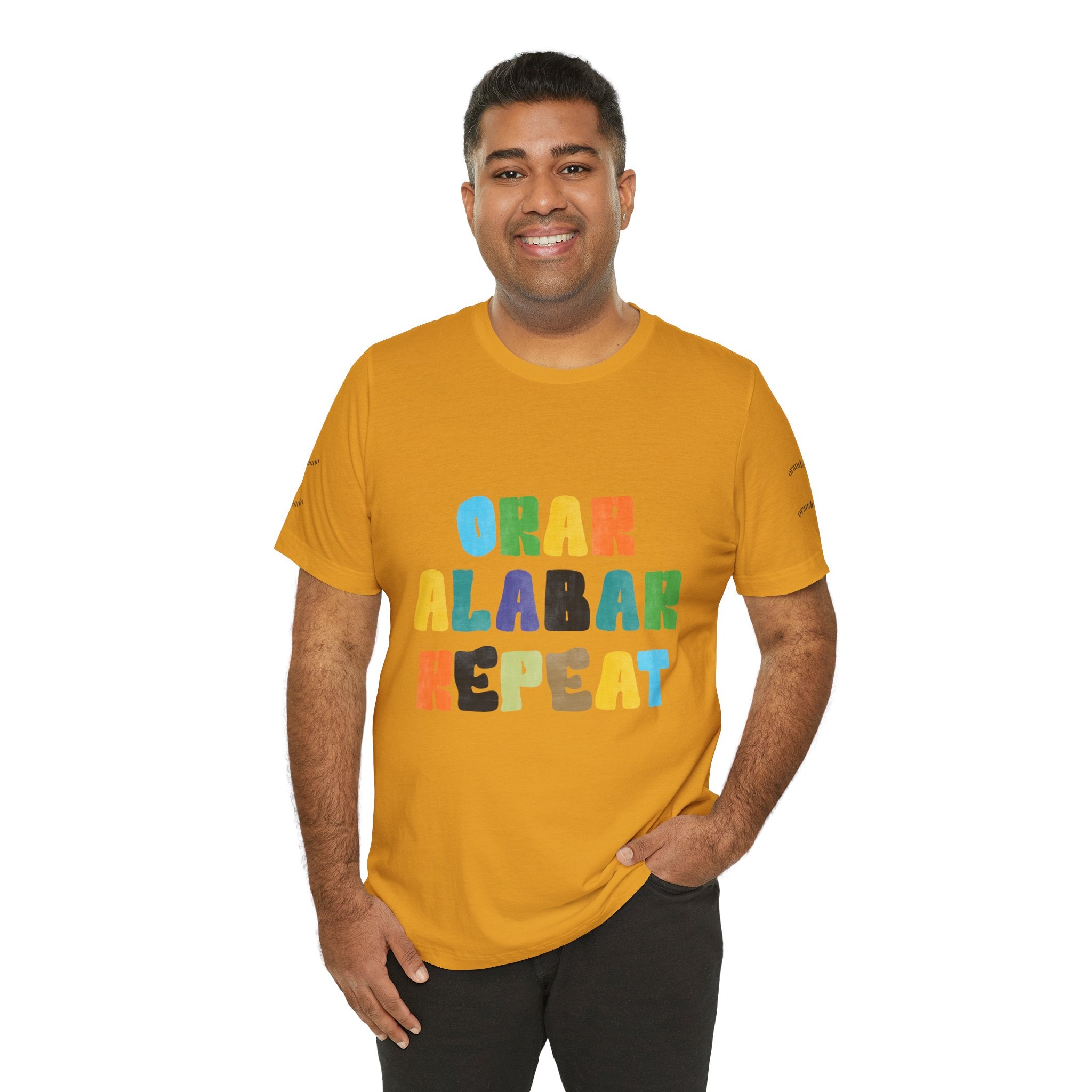 Men's Bilingual "Orar Alabar Repeat" T-Shirt – Camisa de hombres Bilingüe