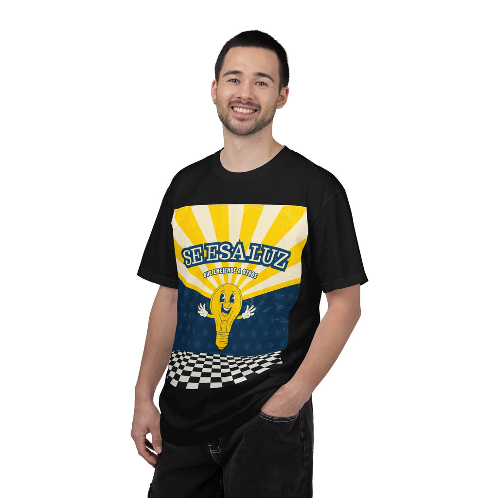 'Se esa luz que enciende a otros' Camisa para hombres — "Jesus les dijo: Yo Soy la Luz del Mundo" Juan 8:12