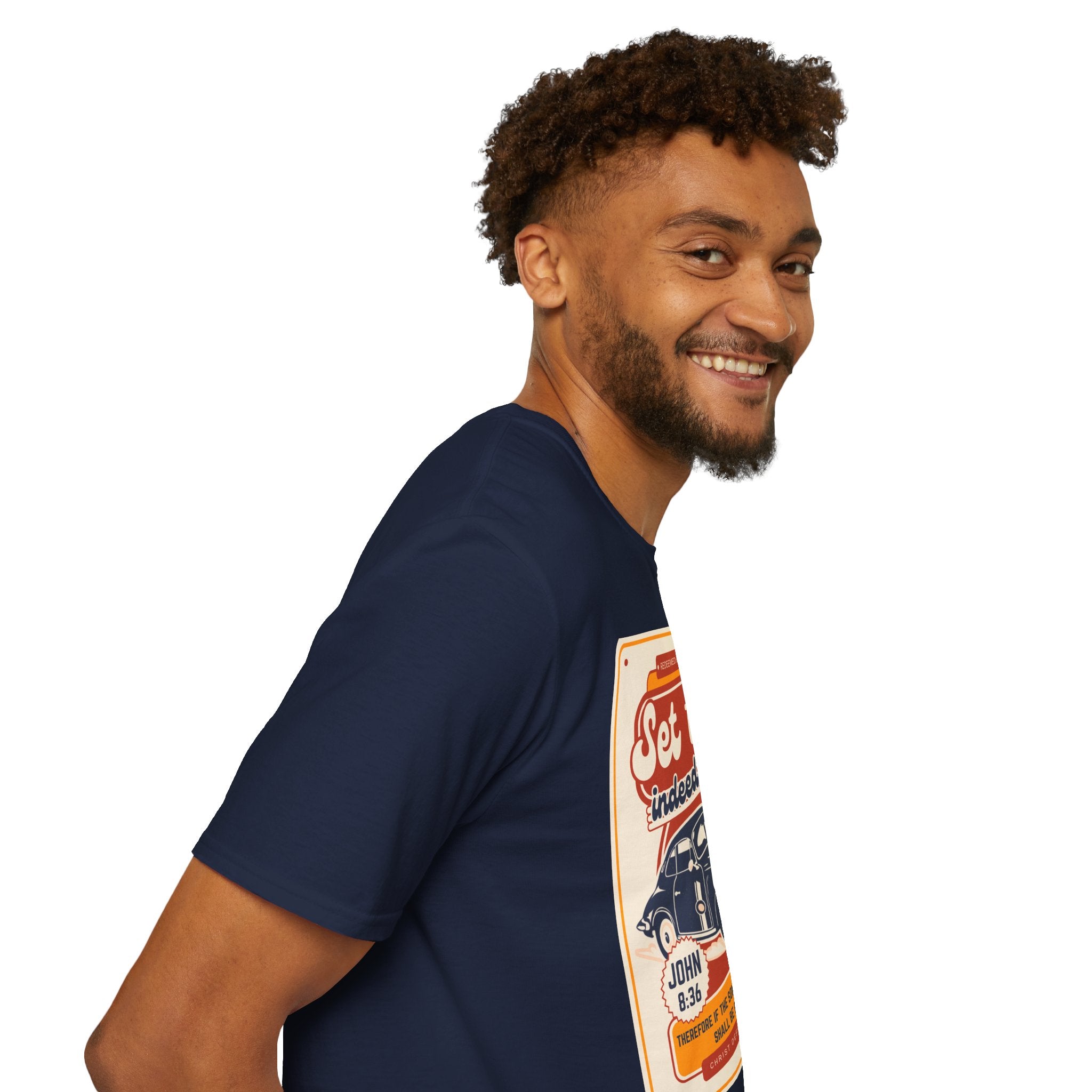 Men's 'Set free Indeed' T‑Shirt — Retro Vintage Car Christian Faith Graphic Tee