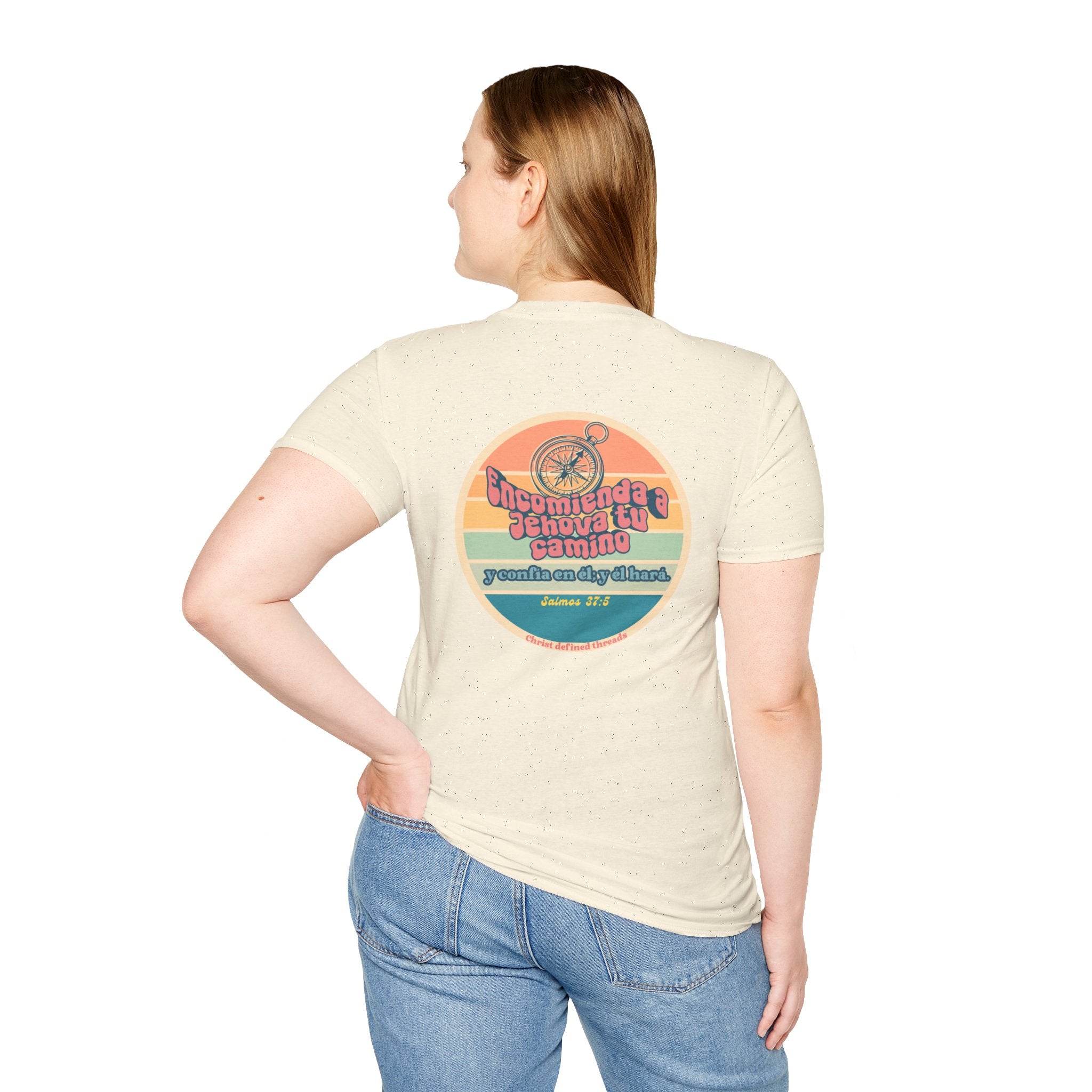 "Encomienda a Jehová tu camino" Camisa — Retro compás Camisa Feminina