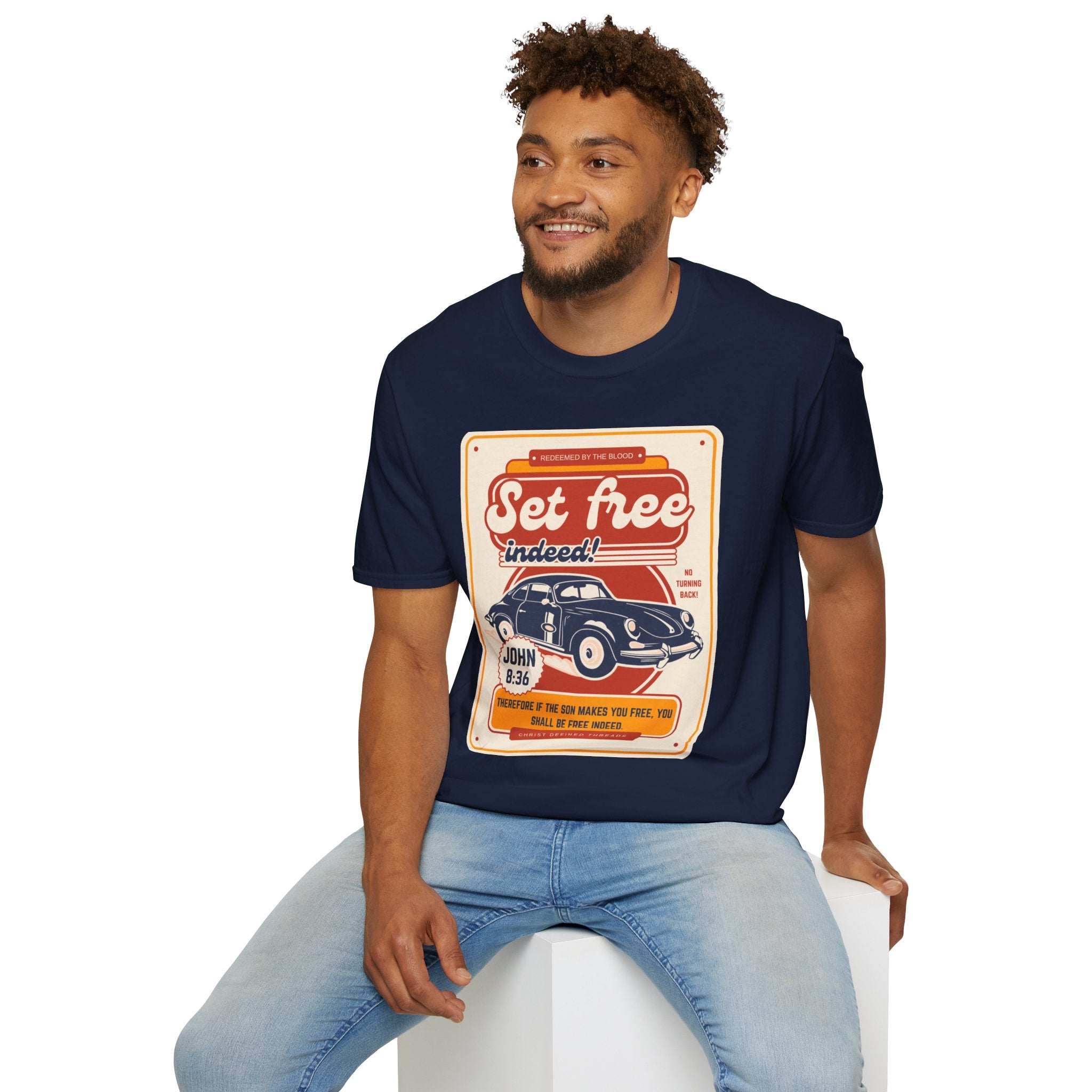 Men's 'Set free Indeed' T‑Shirt — Retro Vintage Car Christian Faith Graphic Tee