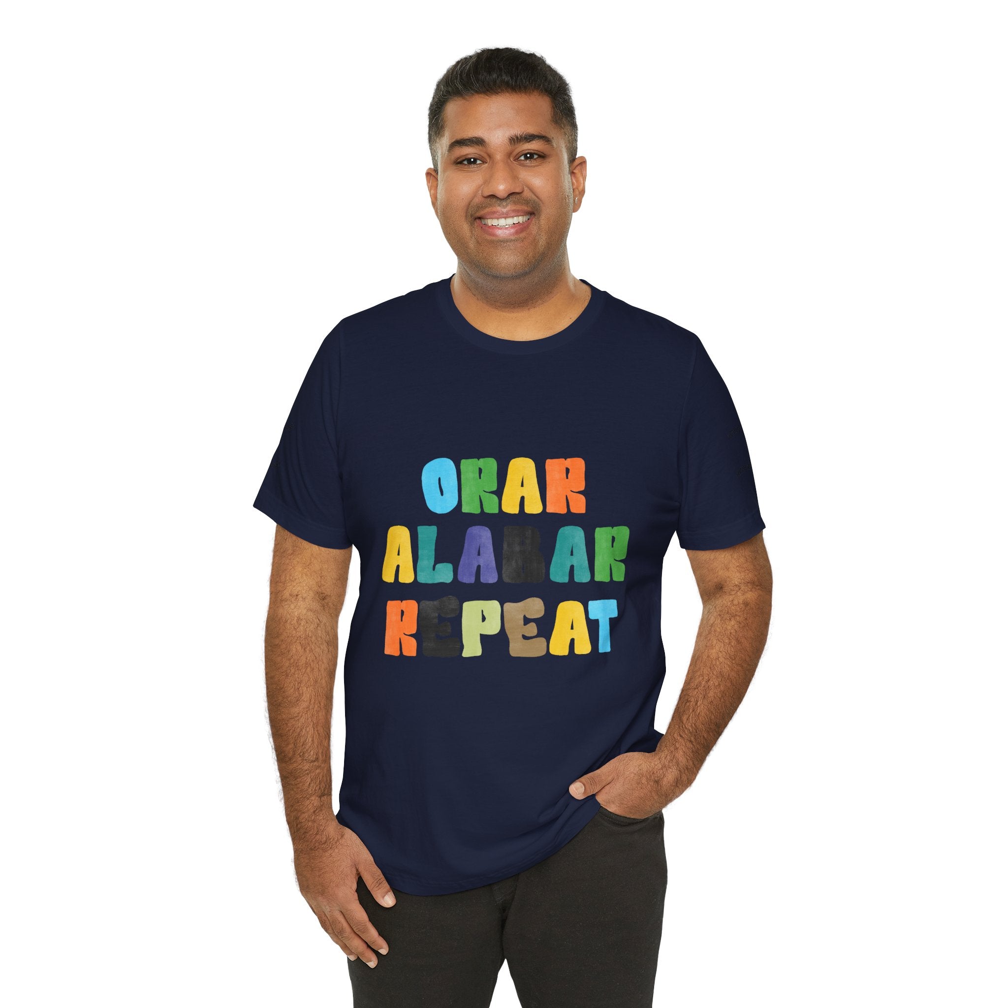 Men's Bilingual "Orar Alabar Repeat" T-Shirt – Camisa de hombres Bilingüe