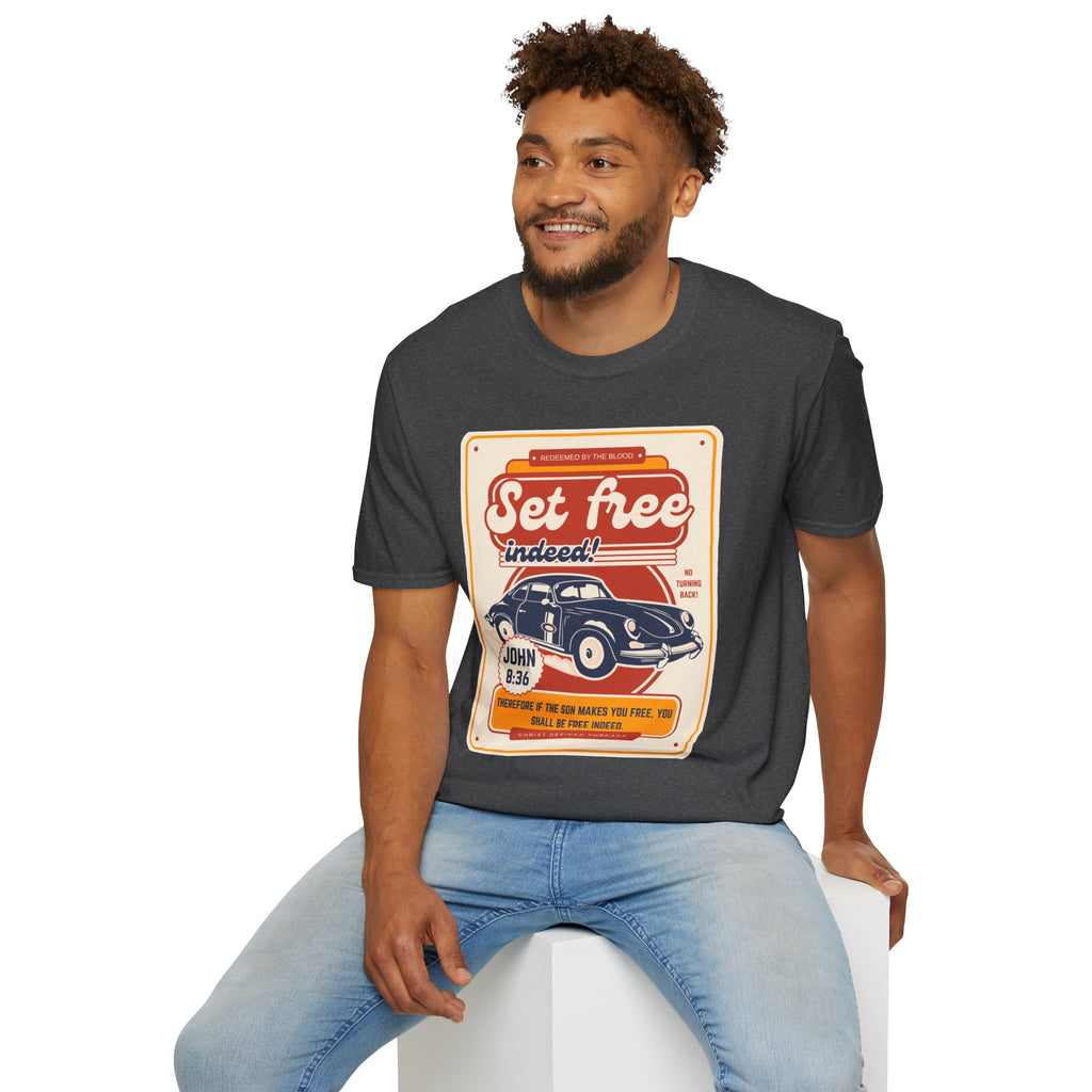 Men's 'Set free Indeed' T‑Shirt — Retro Vintage Car Christian Faith Graphic Tee