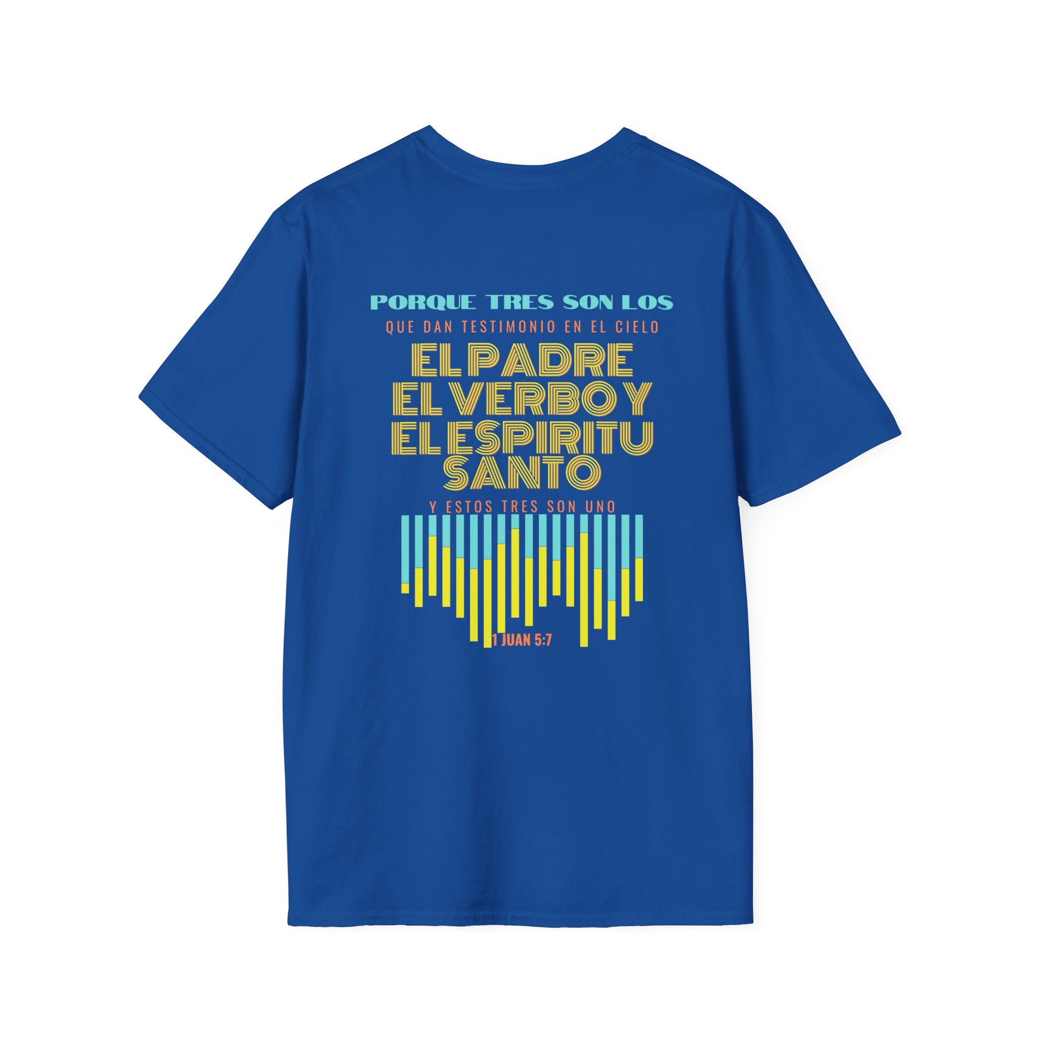 "Yo adoro al Dios verdadero" Camisa Retro —  "Y estos tres son uno" 1Juan 5:7