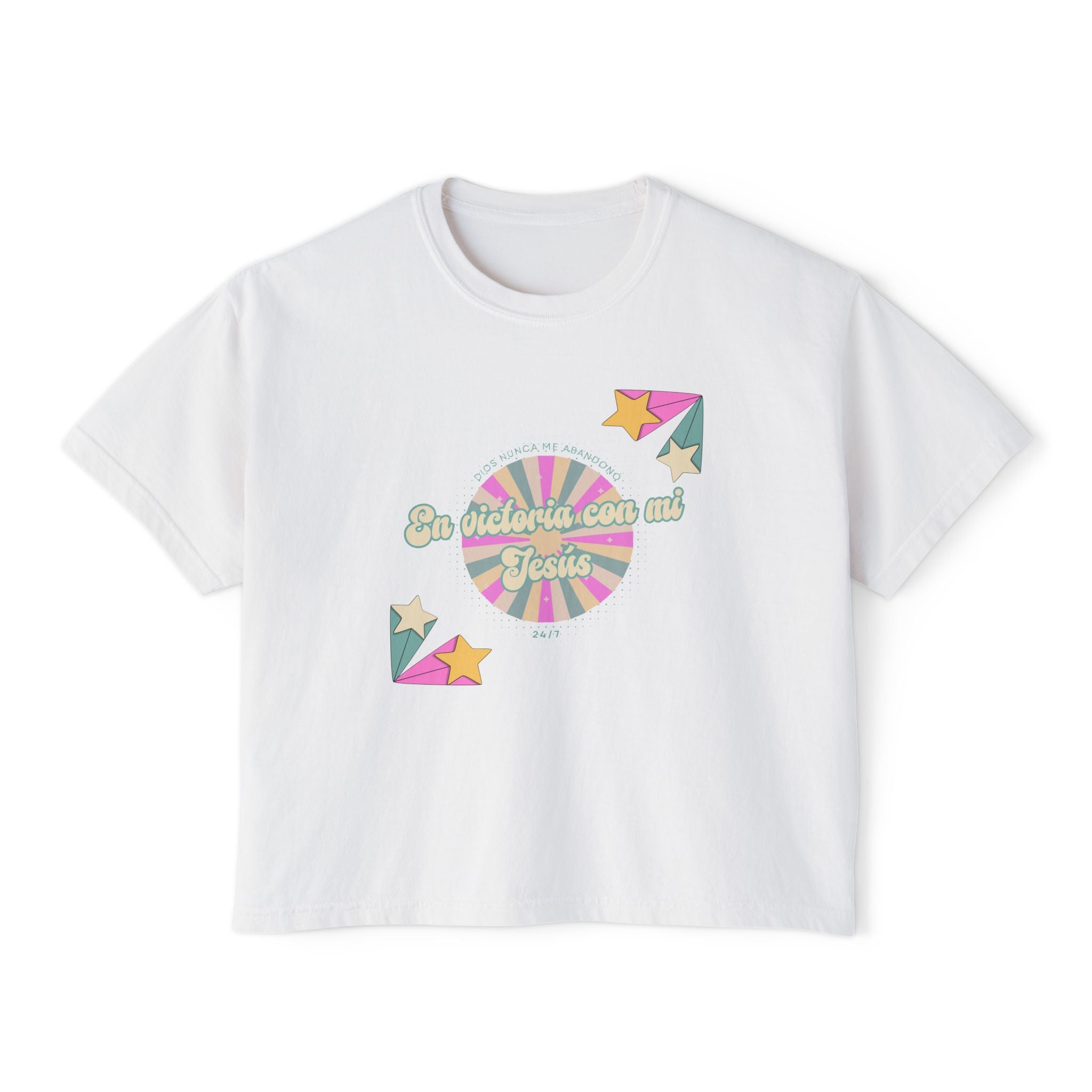 Mujeres Boxy Camisa— 'En Victoria con mi Jesús' Pastel Retro Faith Graphic