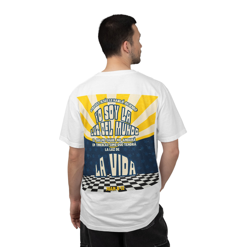 'Se esa luz que enciende a otros' Camisa para hombres — "Jesus les dijo: Yo Soy la Luz del Mundo" Juan 8:12