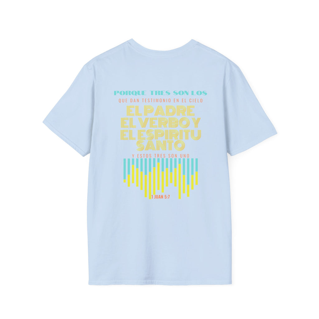 "Yo adoro al Dios verdadero" Camisa Retro —  "Y estos tres son uno" 1Juan 5:7