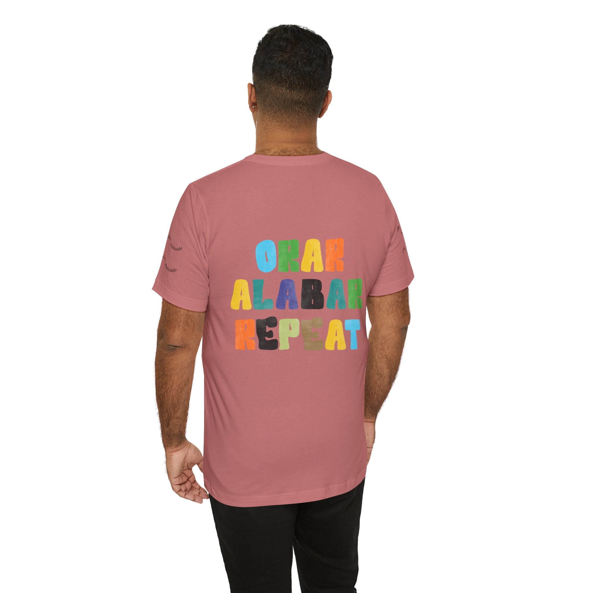 Men's Bilingual "Orar Alabar Repeat" T-Shirt – Camisa de hombres Bilingüe