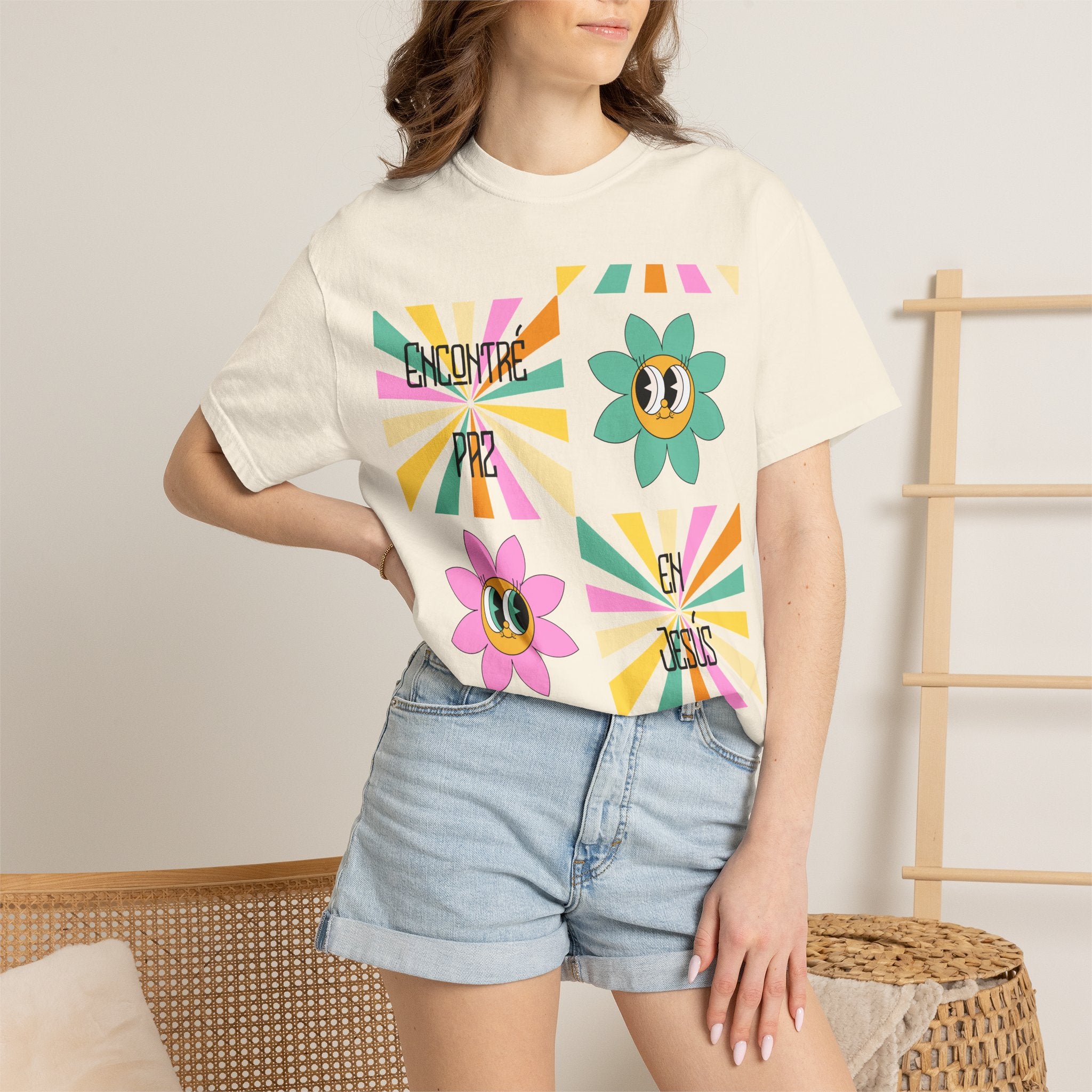 Woman's Spanish "Encontré paz en Jesús"- Camisa Retro Español