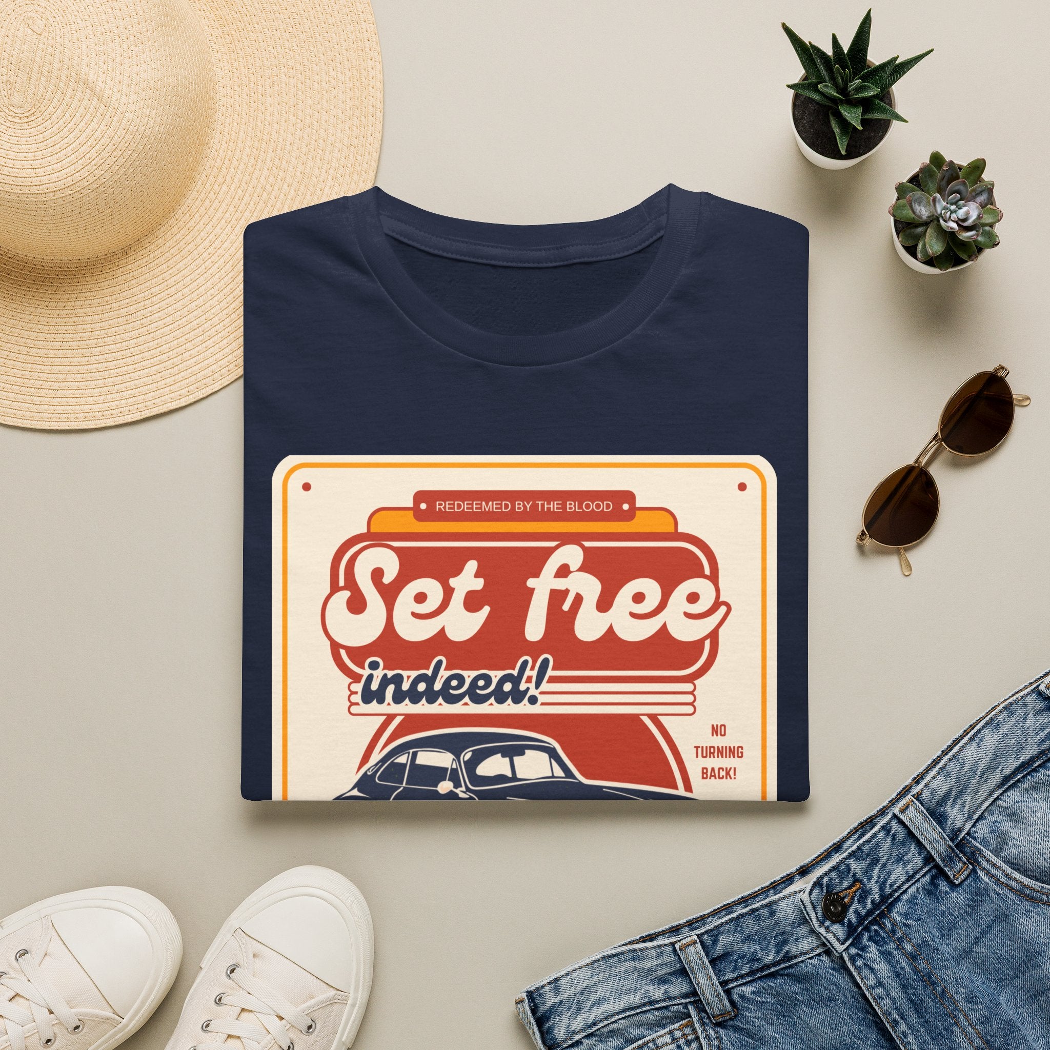 Men's 'Set free Indeed' T‑Shirt — Retro Vintage Car Christian Faith Graphic Tee
