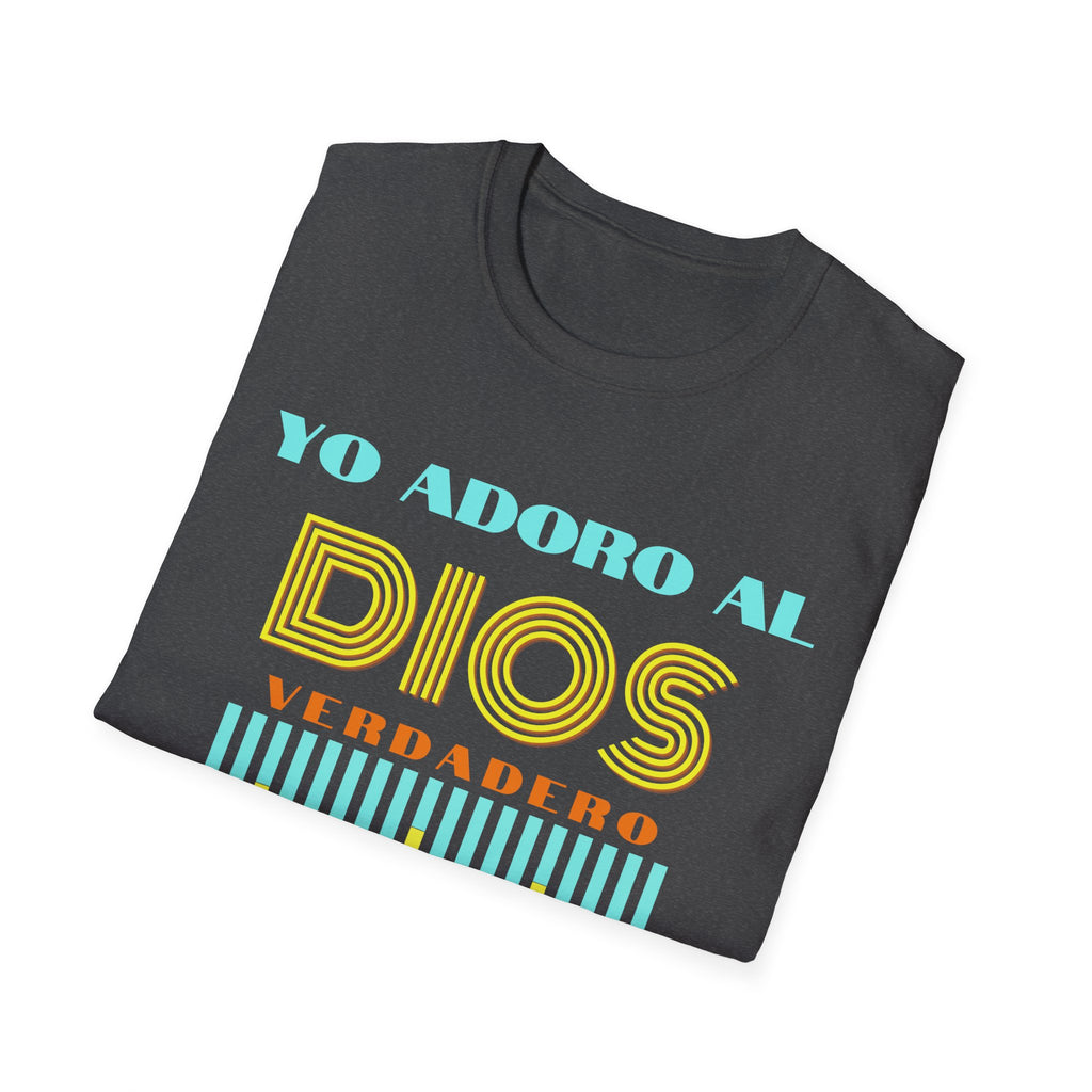 "Yo adoro al Dios verdadero" Camisa Retro —  "Y estos tres son uno" 1Juan 5:7