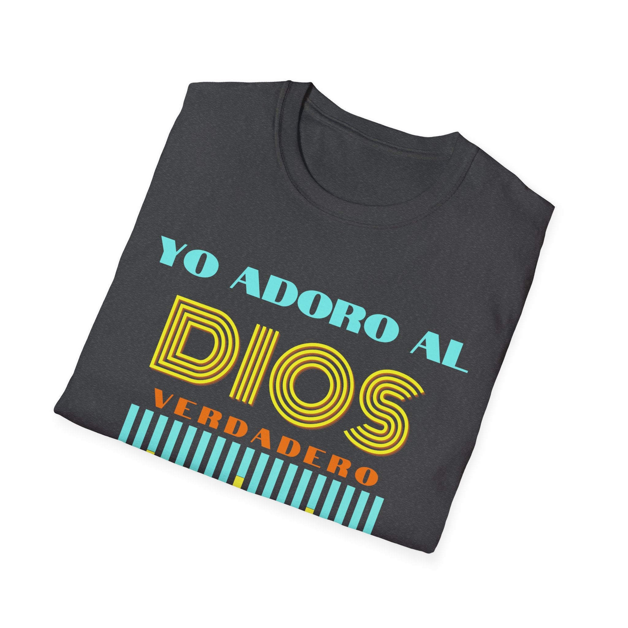 "Yo adoro al Dios verdadero" Camisa Retro —  "Y estos tres son uno" 1Juan 5:7