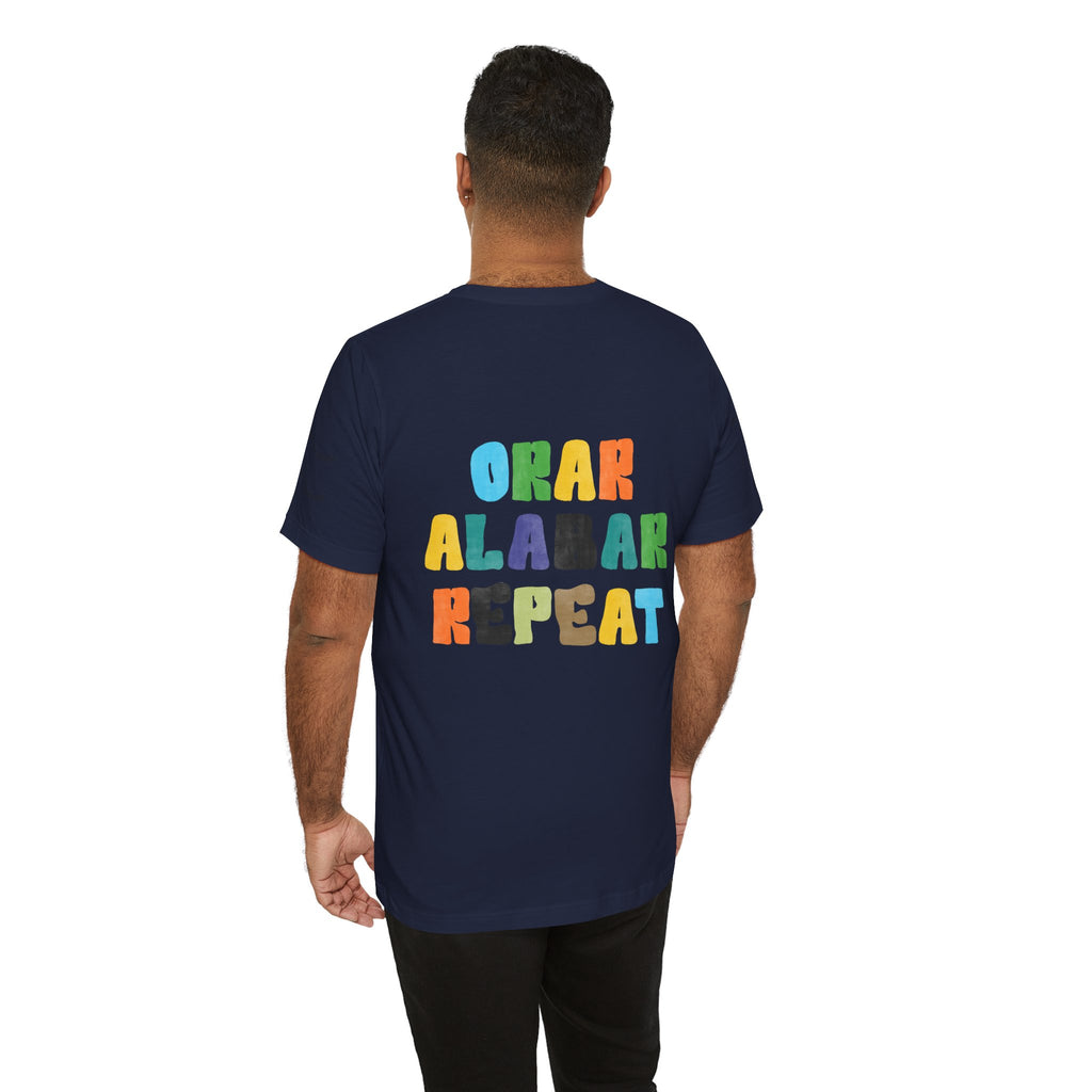 Men's Bilingual "Orar Alabar Repeat" T-Shirt – Camisa de hombres Bilingüe