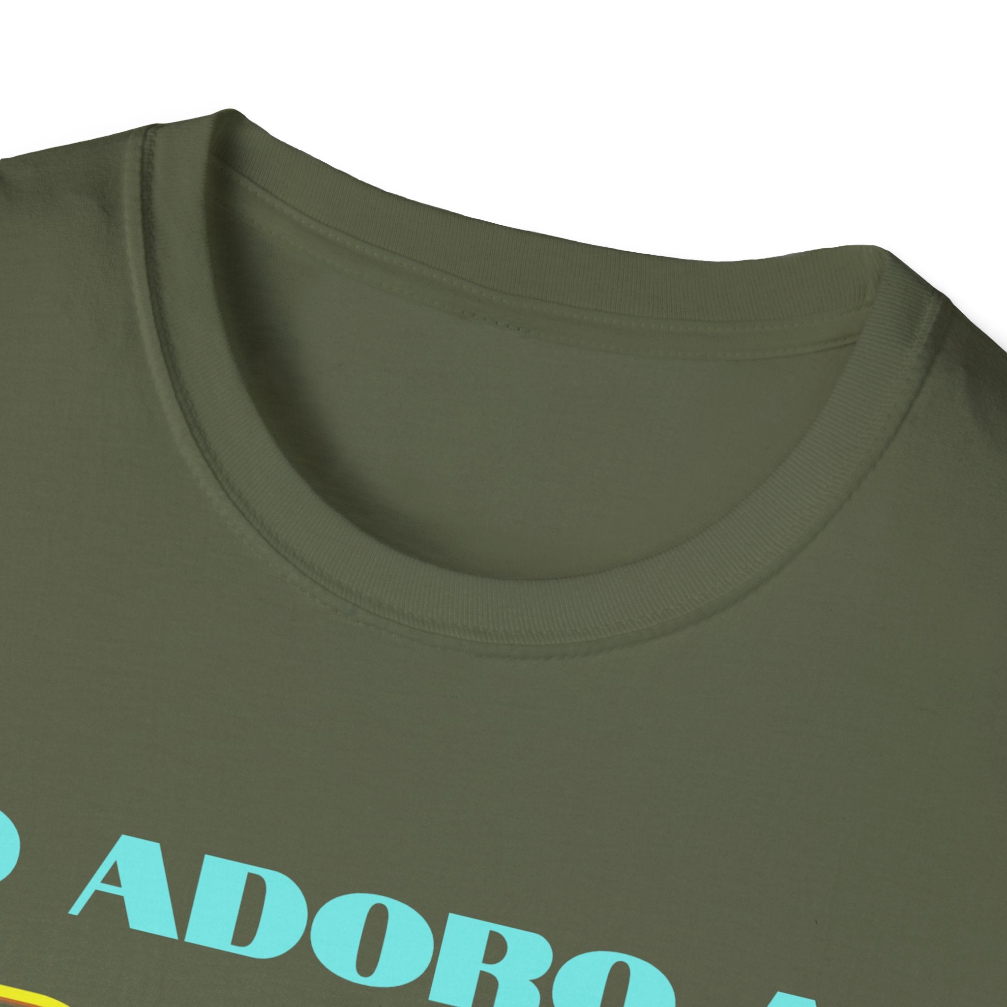 "Yo adoro al Dios verdadero" Camisa Retro —  "Y estos tres son uno" 1Juan 5:7