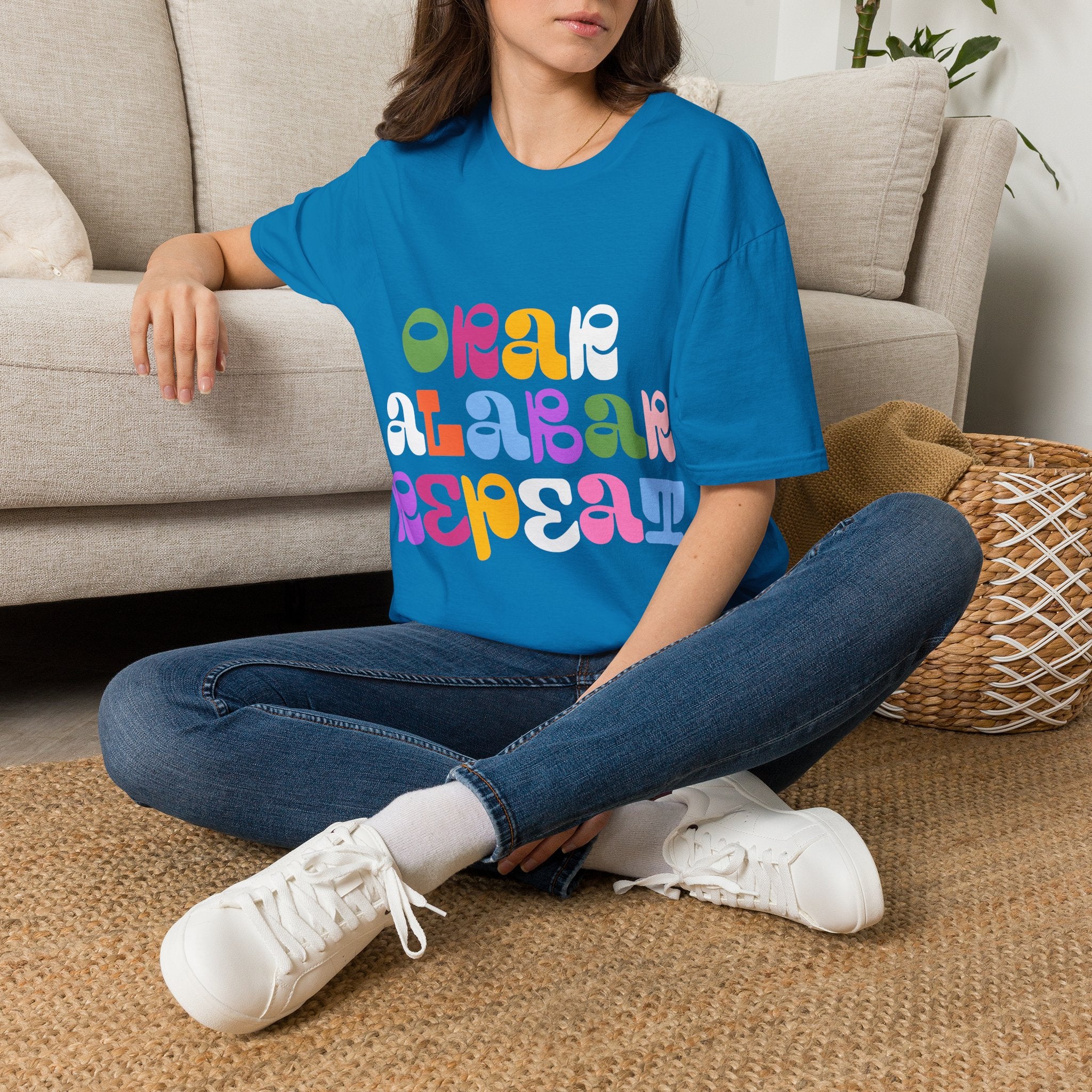 Woman's Bilingual Orar,Alabar, Repeat Tee — Colorful Groovy Type Design