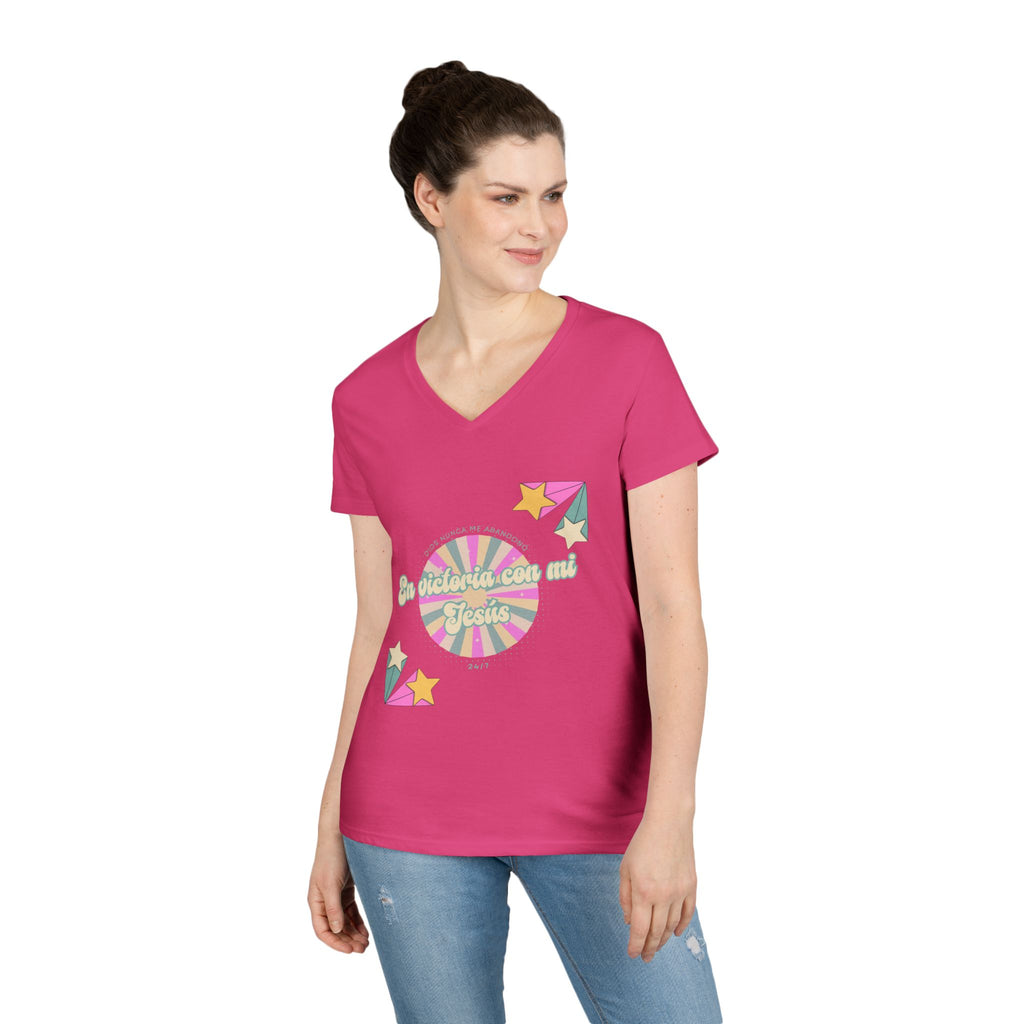 Camisa cuello V-Neck — "En victoria con mi Jesús" Para Mujeres