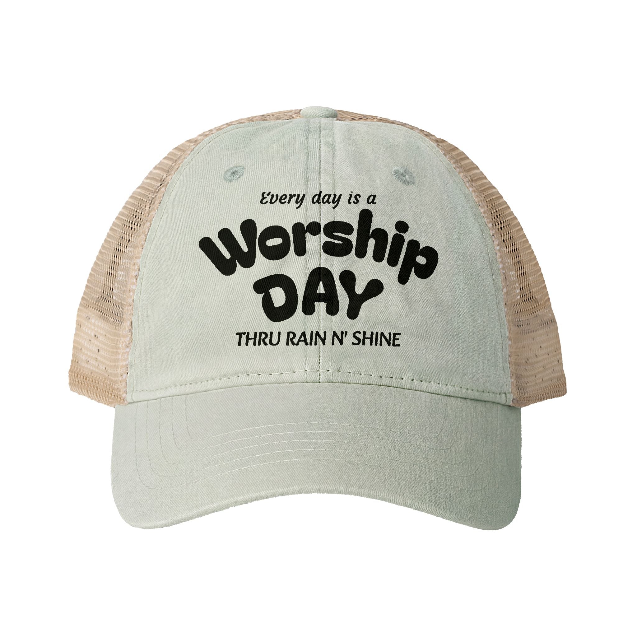 Women's Washed Mesh-Back Cap - Everyday is Worship day