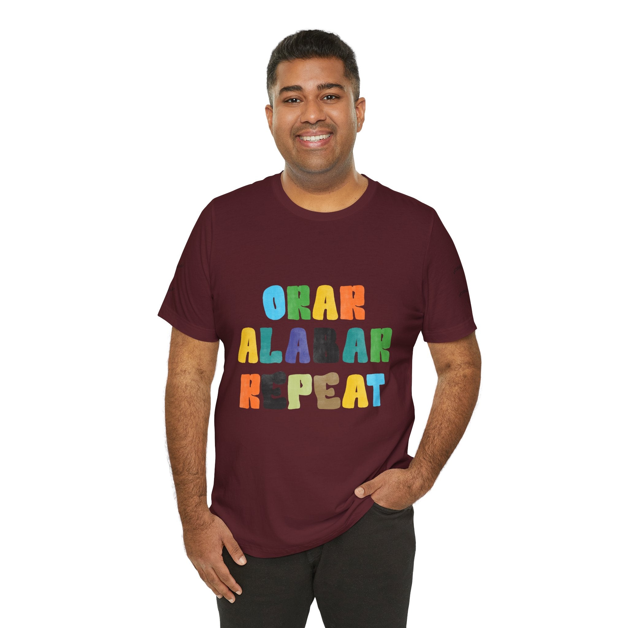 Men's Bilingual "Orar Alabar Repeat" T-Shirt – Camisa de hombres Bilingüe