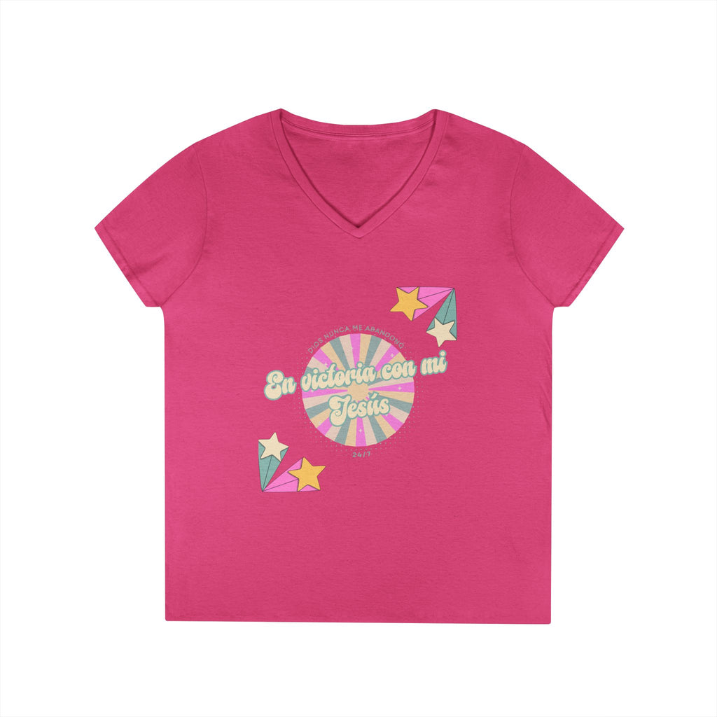 Camisa cuello V-Neck — "En victoria con mi Jesús" Para Mujeres