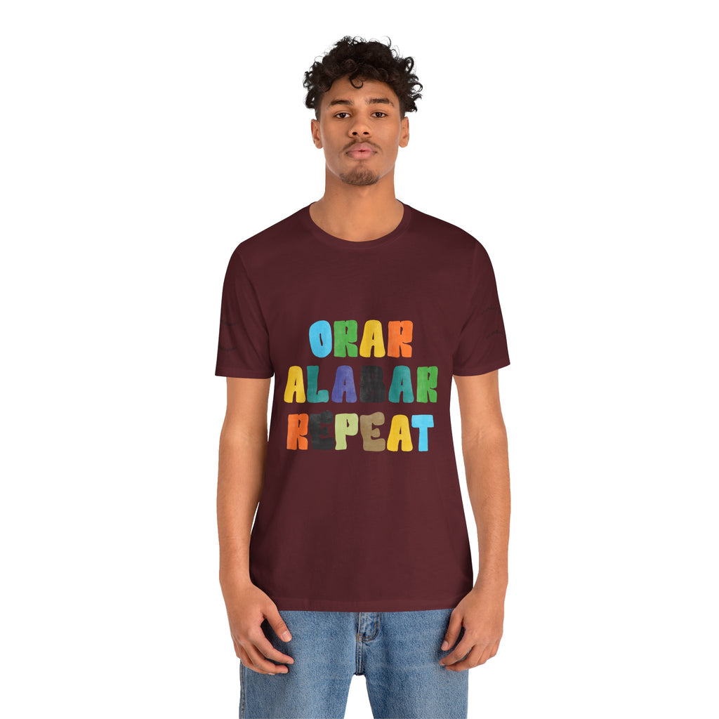 Men's Bilingual "Orar Alabar Repeat" T-Shirt – Camisa de hombres Bilingüe