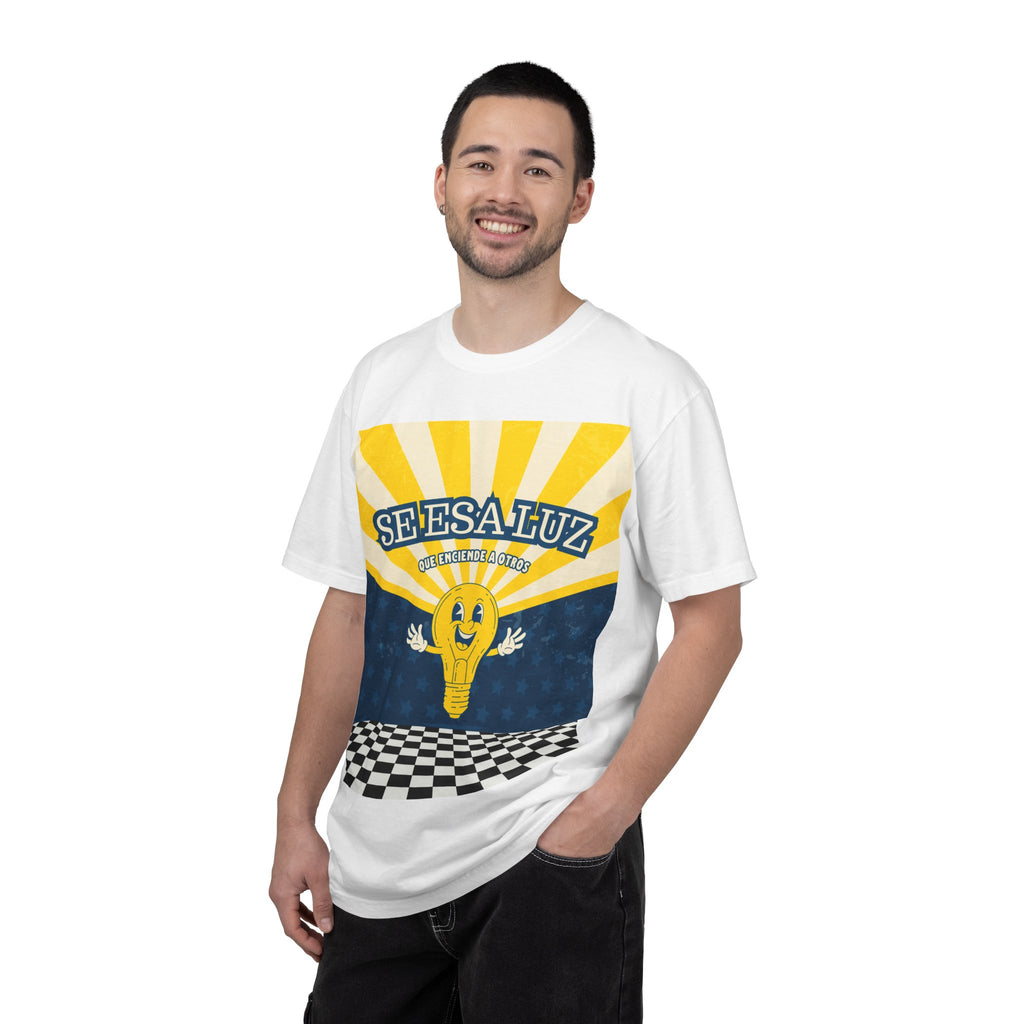 'Se esa luz que enciende a otros' Camisa para hombres — "Jesus les dijo: Yo Soy la Luz del Mundo" Juan 8:12