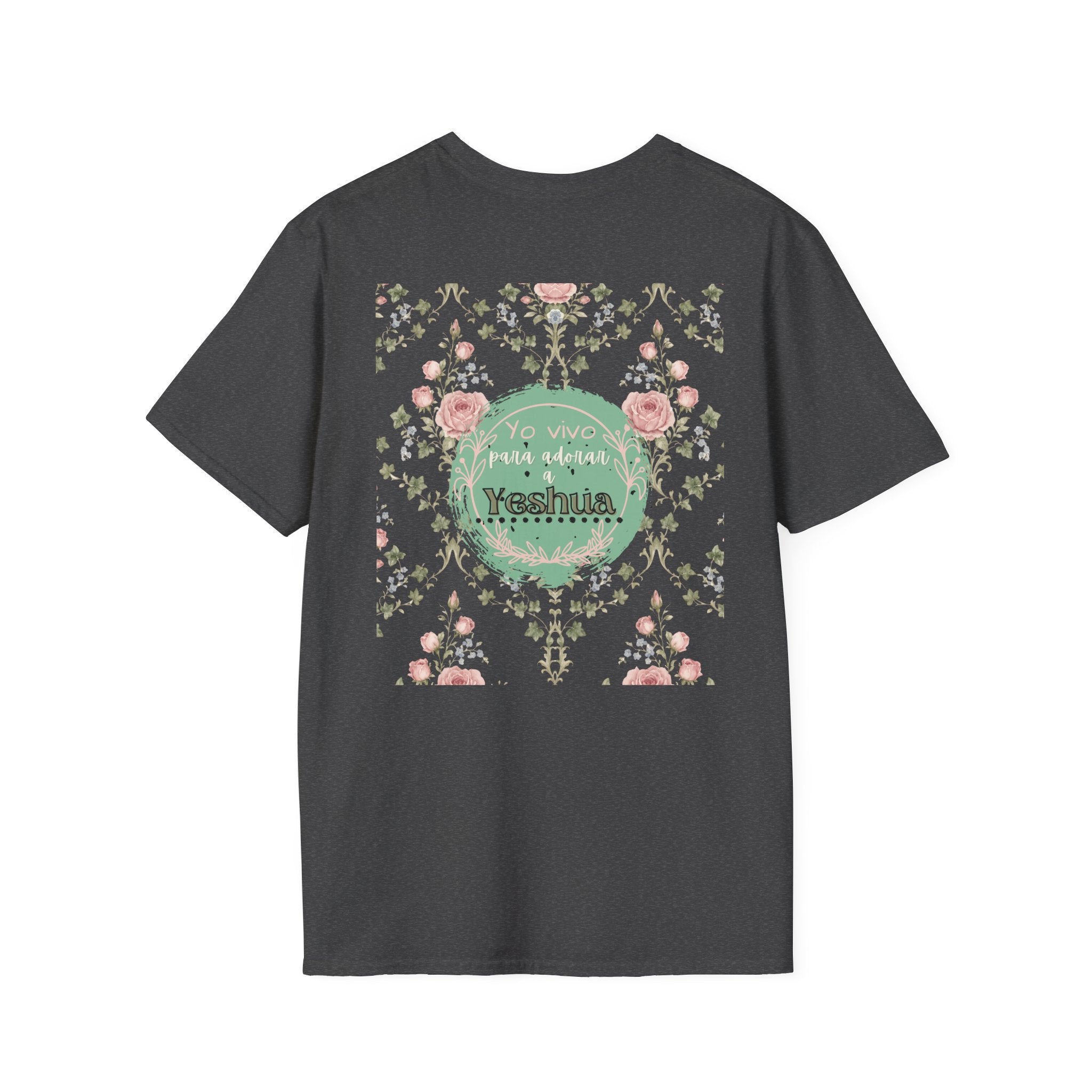 "Yo vivo para adorar a Yeshua" Camisa — Rosas y Color Menta Diseño