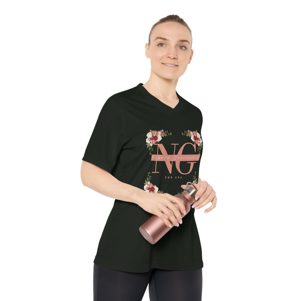 Woman's Spanish Floral Tee — "Nueva generación con una antigua visión"