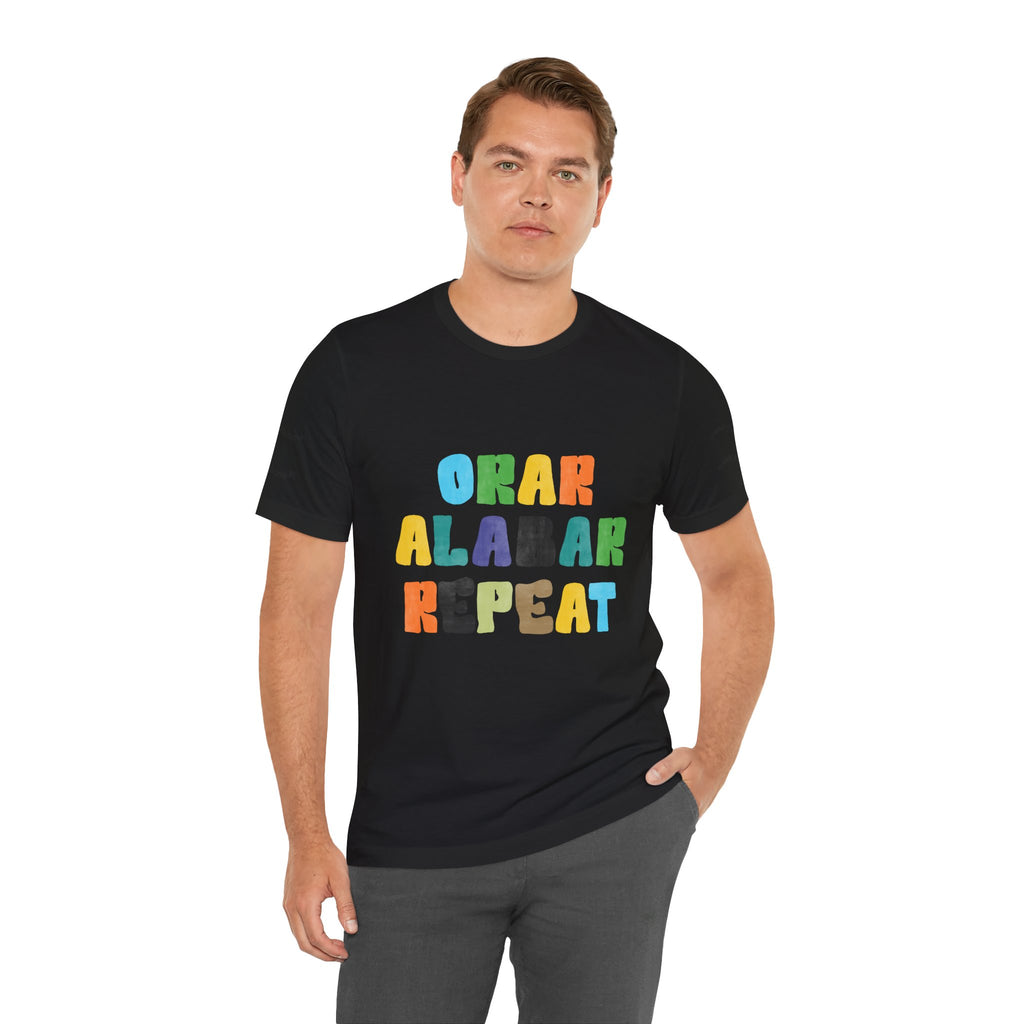 Men's Bilingual "Orar Alabar Repeat" T-Shirt – Camisa de hombres Bilingüe