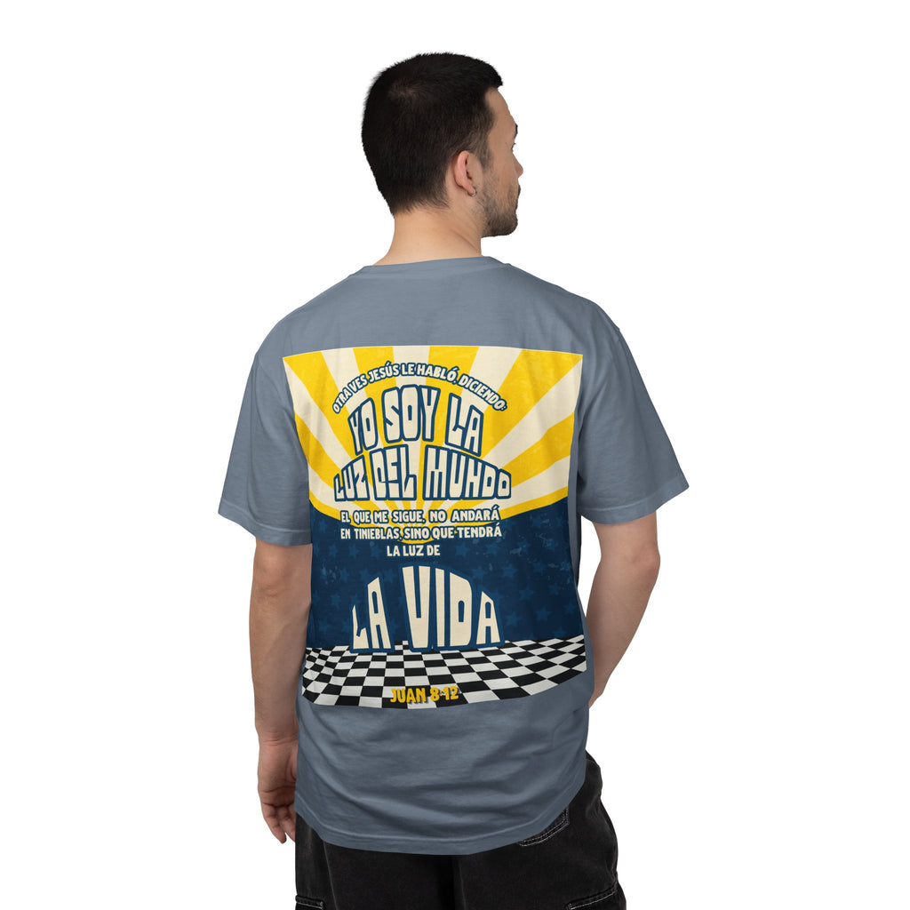 'Se esa luz que enciende a otros' Camisa para hombres — "Jesus les dijo: Yo Soy la Luz del Mundo" Juan 8:12