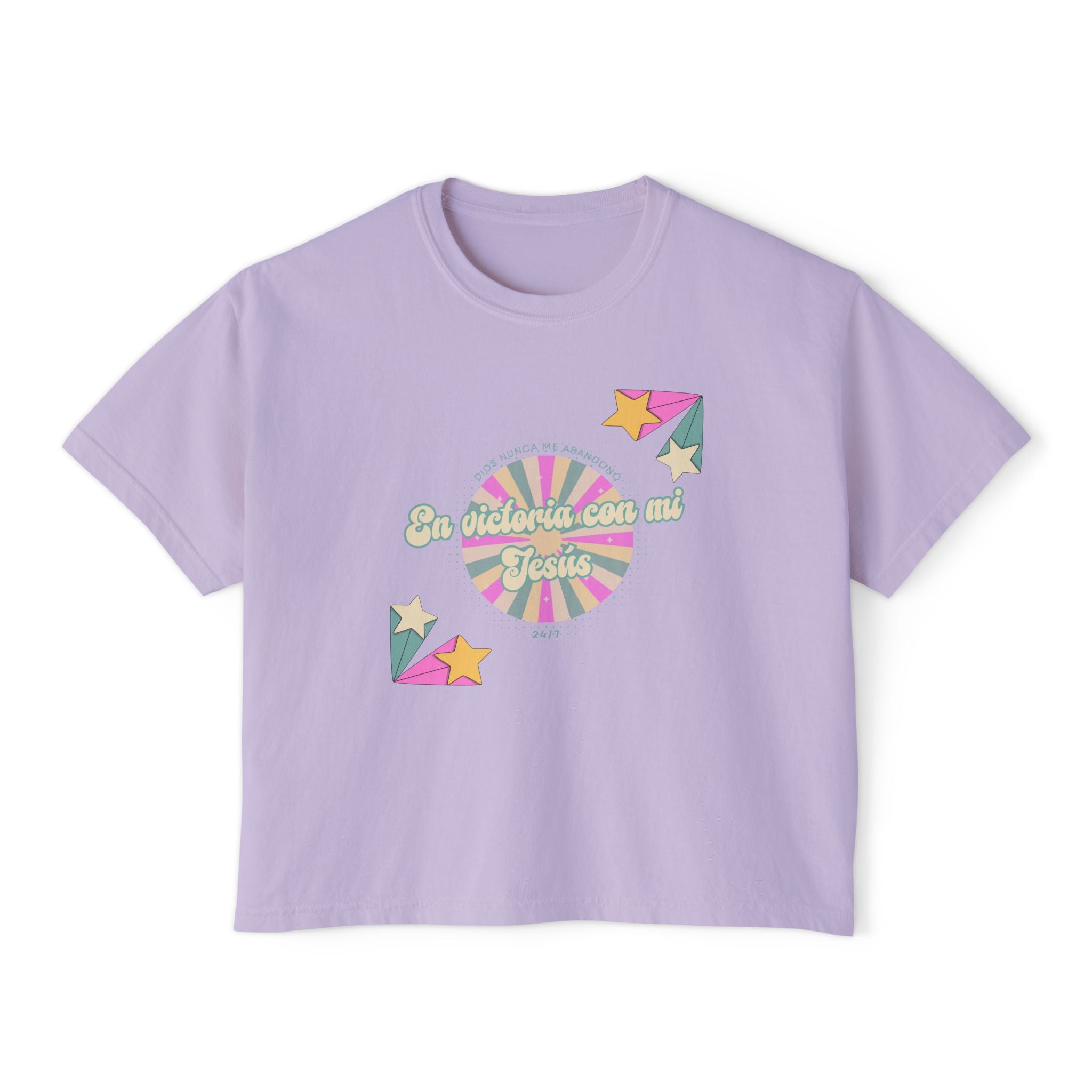 Mujeres Boxy Camisa— 'En Victoria con mi Jesús' Pastel Retro Faith Graphic