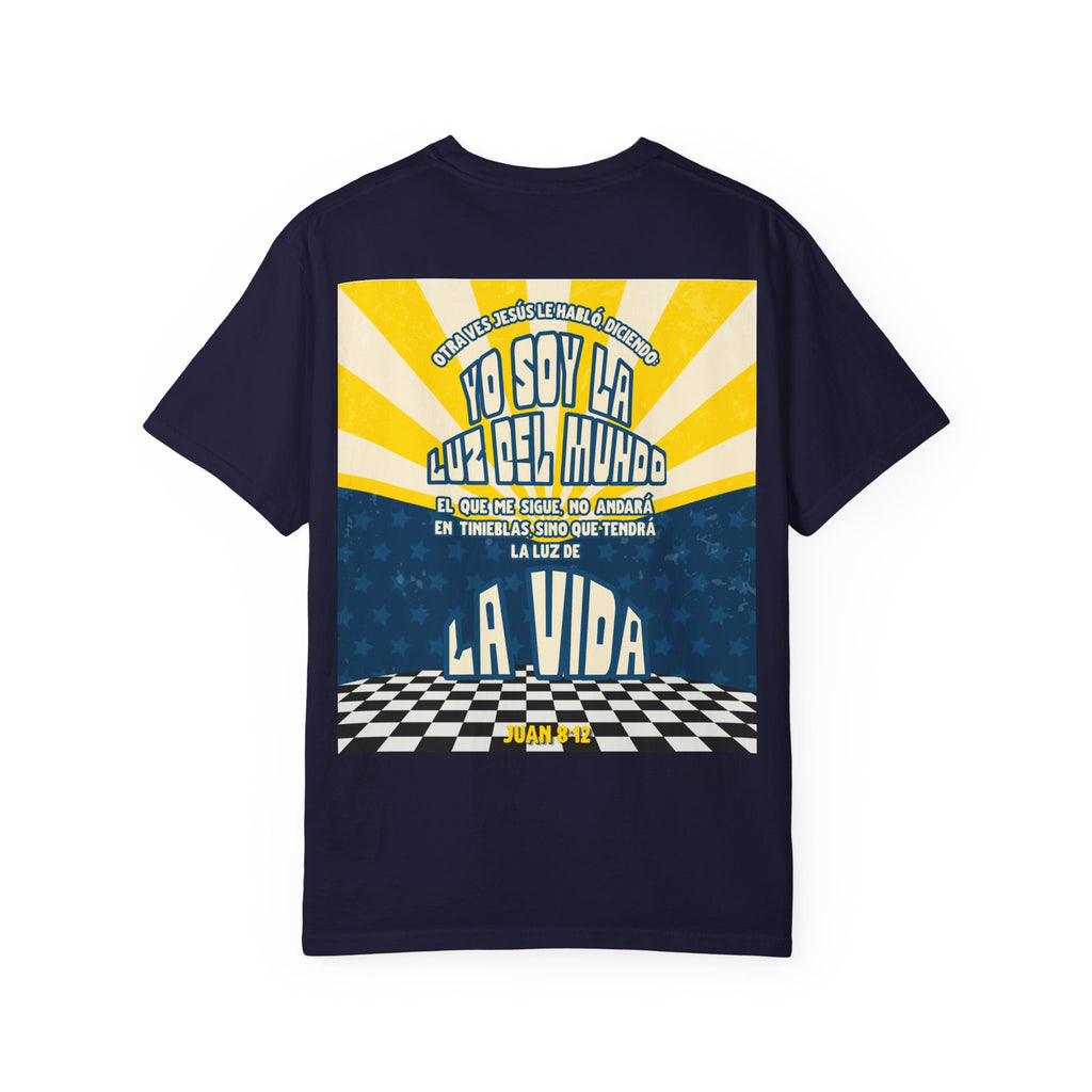 'Se esa luz que enciende a otros' Camisa para hombres — "Jesus les dijo: Yo Soy la Luz del Mundo" Juan 8:12
