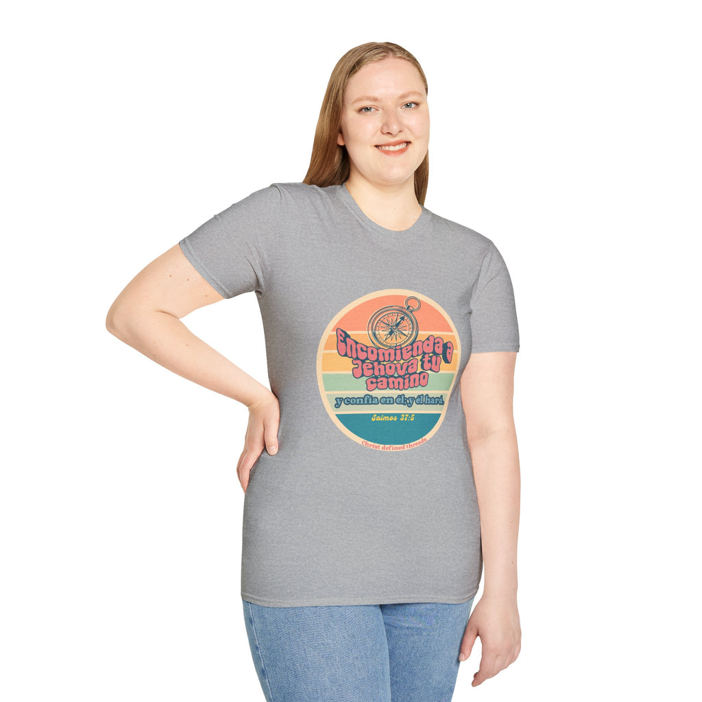 "Encomienda a Jehová tu camino" Camisa — Retro compás Camisa Feminina