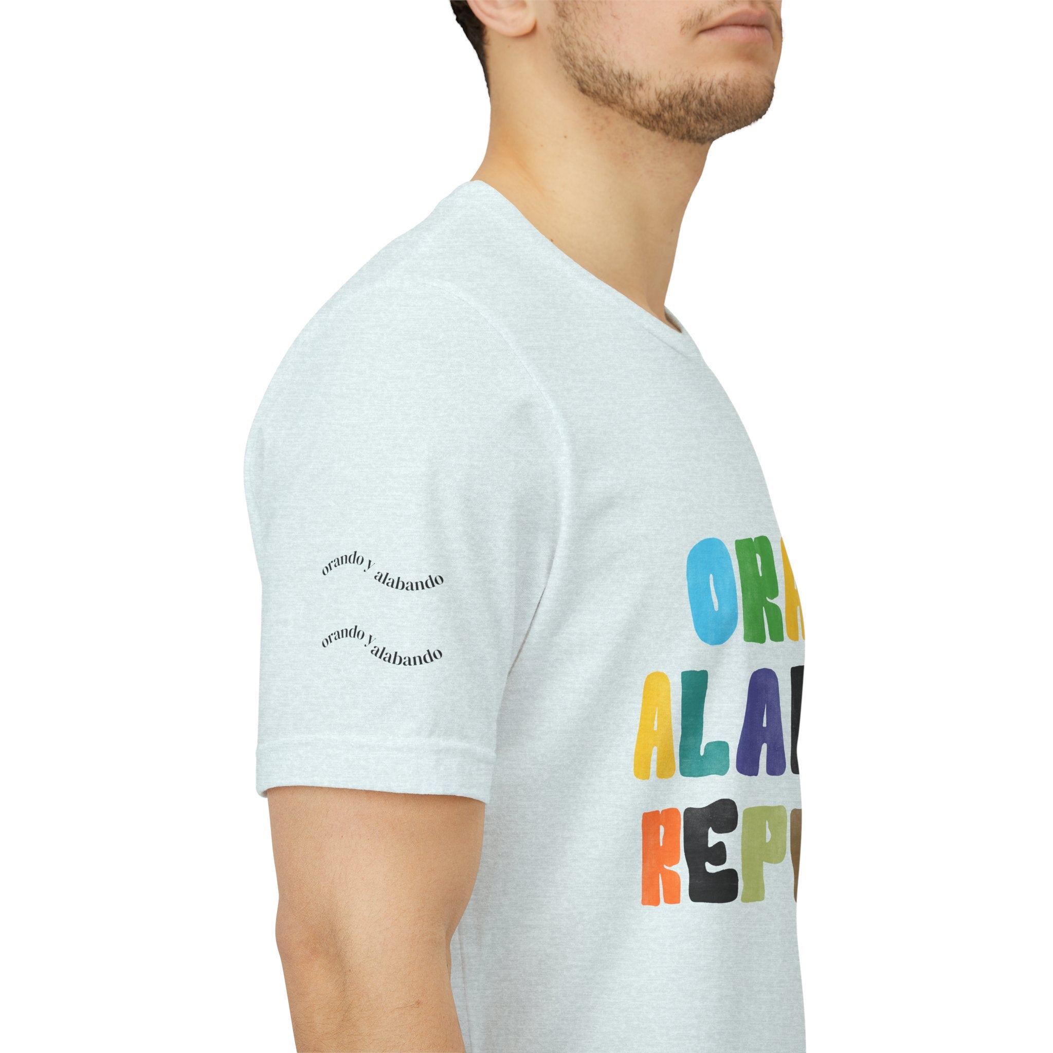Men's Bilingual "Orar Alabar Repeat" T-Shirt – Camisa de hombres Bilingüe